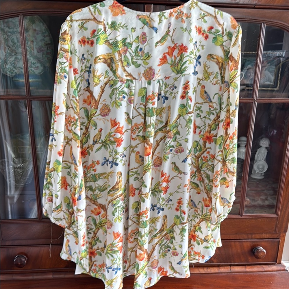 Rose & Olive Blouse Elegant Top - Picture 7 of 9